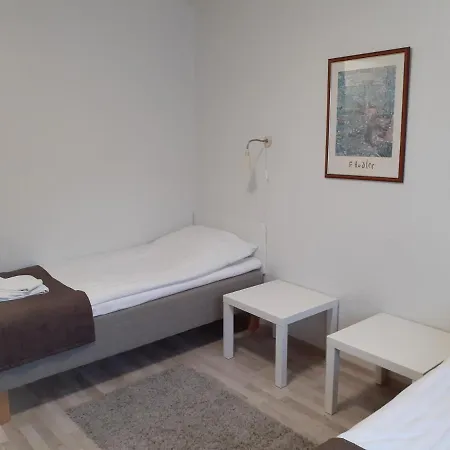 Gasthaus Lohja Bed & Breakfast Hotel *